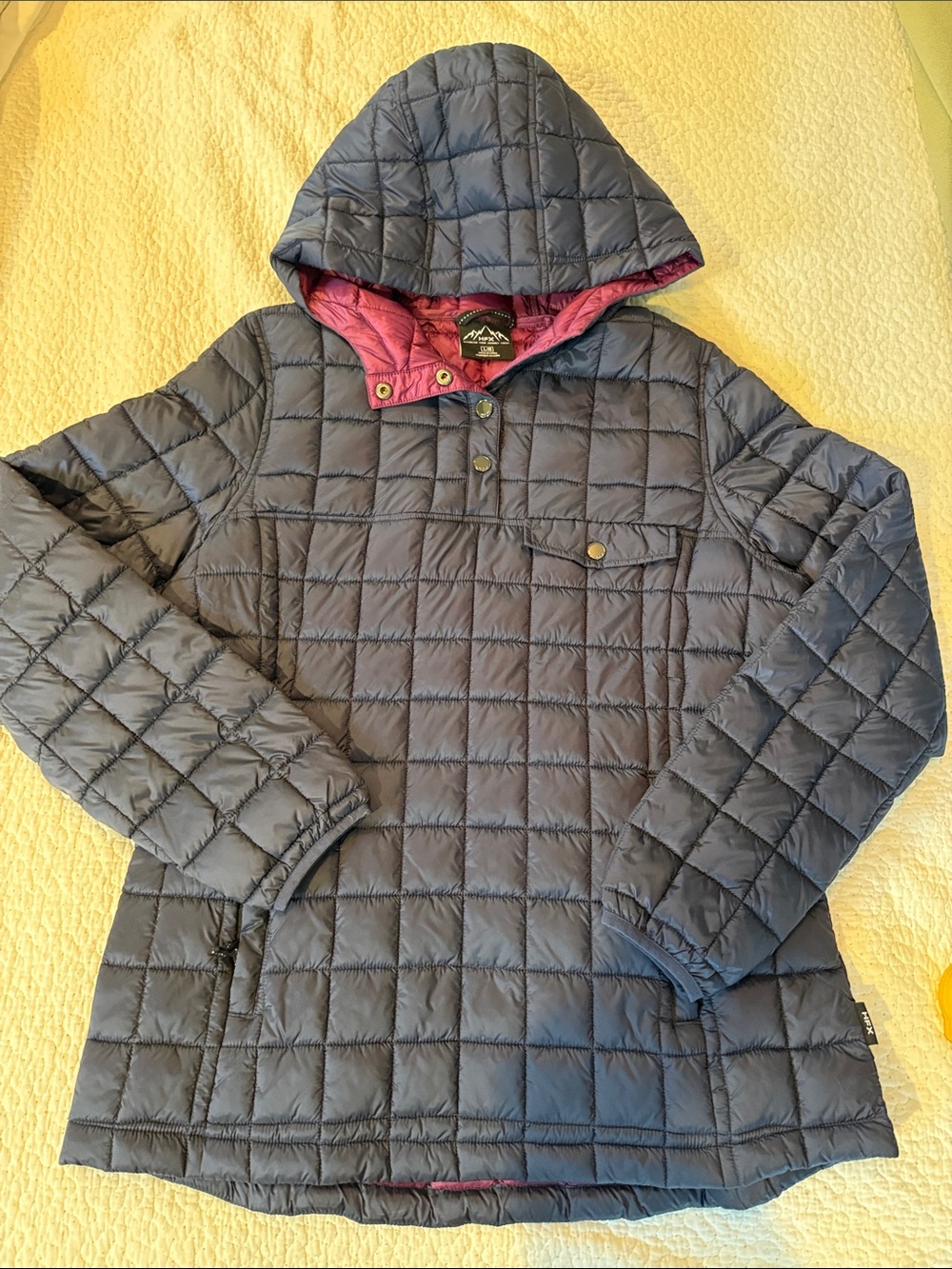 HFX Hooded Quilted Packable Puffer Jacket in Navy with Pink Lining